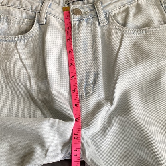 WeWoreWhat Mid rise Distressed Straight Leg Jeans in Light Icy Wash - Picture 6 of 11